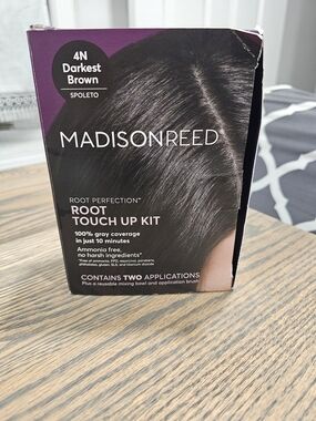 MadisonReed Root Touch-Up Kit in Darkest Brown 4N
